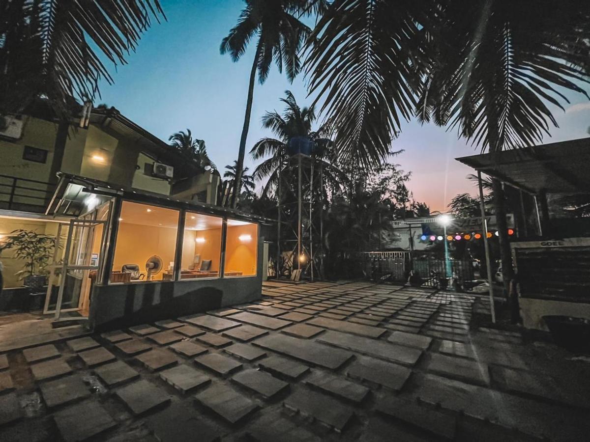 Rococco Ashvem Hotel Mandrem Exterior photo